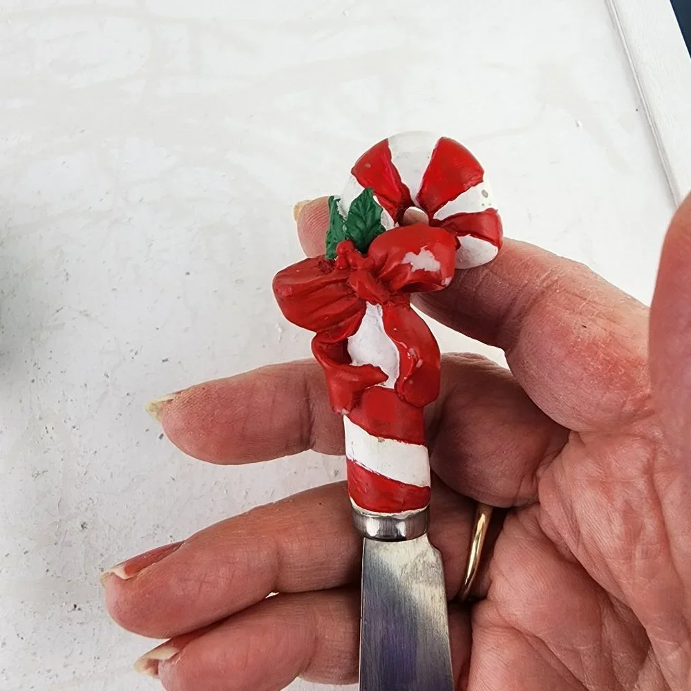 Boston Warehouse Set of Four Stainless Christmas Spreaders
